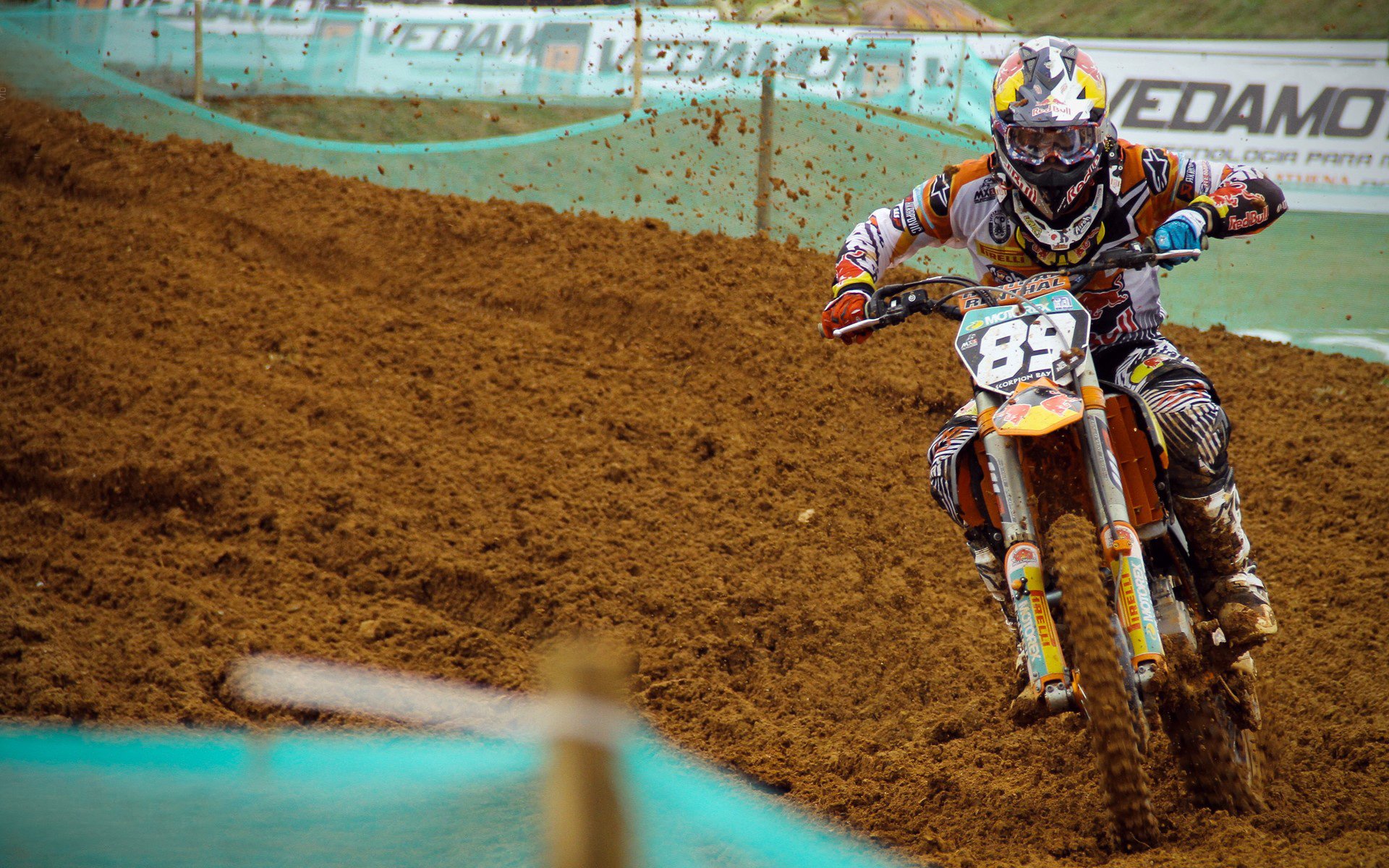 开云体育网站入口-莱比锡红牛主场气势强劲形成持续威胁，莱比锡红牛比赛视频